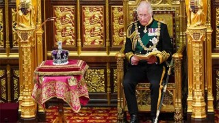 King Charles III starts reign as mourning begins for late queen