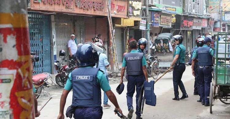 Case filed against 800 BNP leaders, activists in Khulna over 'attacking police'