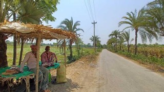 চুয়াডাঙ্গায় দাবদাহ বাড়ছেই, আজ ৪১.৭ ডিগ্রি