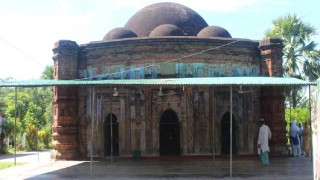 সুলতানি আমলের অপূর্ব নিদের্শন শংকরপাশা শাহি মসজিদ