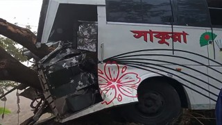 বরিশালে বাস ও ট্রলির সংঘর্ষে ২ জন নিহত