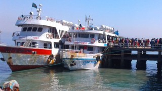 টেকনাফ-সেন্টমার্টিন রুটে ৩ দিন জাহাজ চলাচল বন্ধ