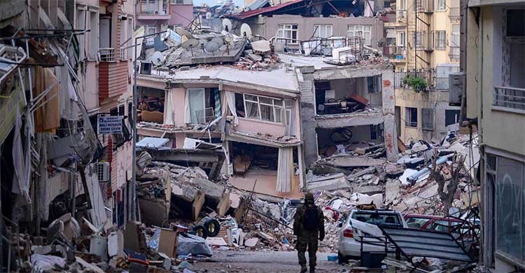 Turkey, Syria earthquake death toll tops 41,000