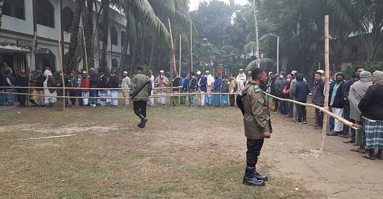 By-polls to 6 JS seats underway amid stray incidents