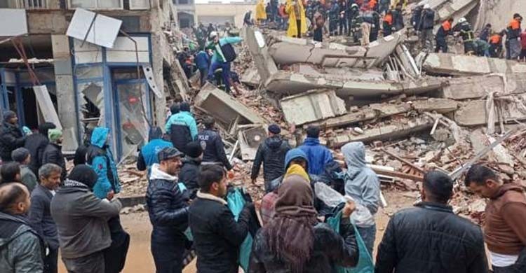 Earthquake kills more than 4,300 in Turkey, Syria