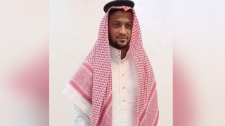 Shakib returns home after performing Umrah