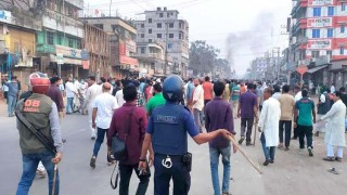 টাঙ্গাইলে আওয়ামী লীগের দু’গ্রুপের সংঘর্ষে আহত ১০