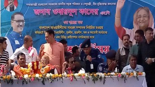 ‘বিএনপি ক্ষমতায় আসলে নারীদের বোরকা পড়িয়ে ঘরে রাখবে’