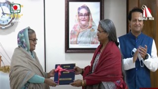 প্রধানমন্ত্রীর কাছে এইচএসসির ফল হস্তান্তর শিক্ষামন্ত্রীর