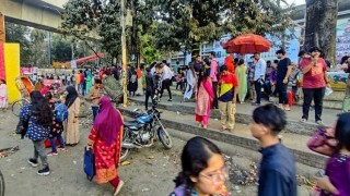 ঢাবিতে অবৈধ দোকান উচ্ছেদ অভিযানে সন্তুষ্ট শিক্ষার্থীরা