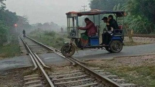 ৮ রেলক্রসিংয়ে নেই গেইটম্যান-গেইটবার, প্রতিনিয়ত ঘটছে দুর্ঘটনা