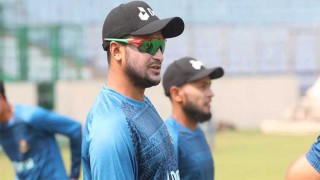 Shakib joins team camp ahead of England series amidst rift with Tamim