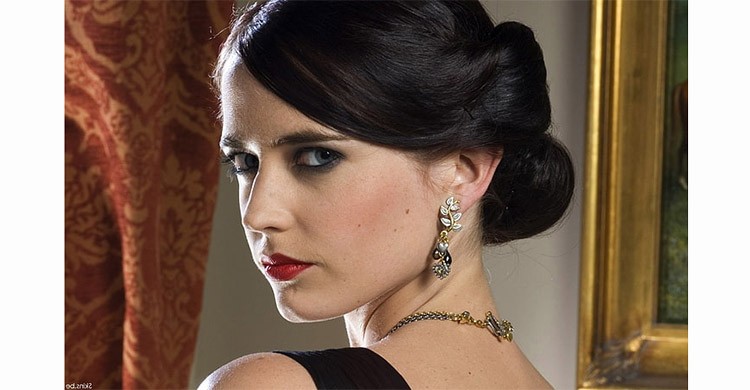 Bond actress Eva Green enters UK court battle over unmade film