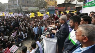 People know who fled the country after 1/11: Fakhrul