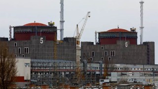 Blasts near Ukraine nuclear plant