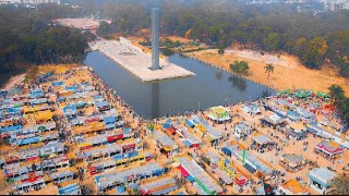 ‘বাংলা একাডেমি মতপ্রকাশের স্বাধীনতার টুঁটি চেপে ধরছে’