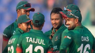 Bangladesh beat England by 50 runs in 3rd OID