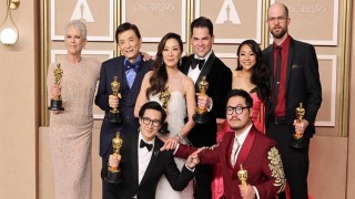 Oscars ratings tick up again as 'Everything Everywhere' triumphs