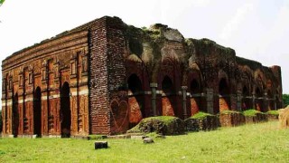 চাঁপাই নবাবগঞ্জে ঐতিহ্যের সন্ধানে