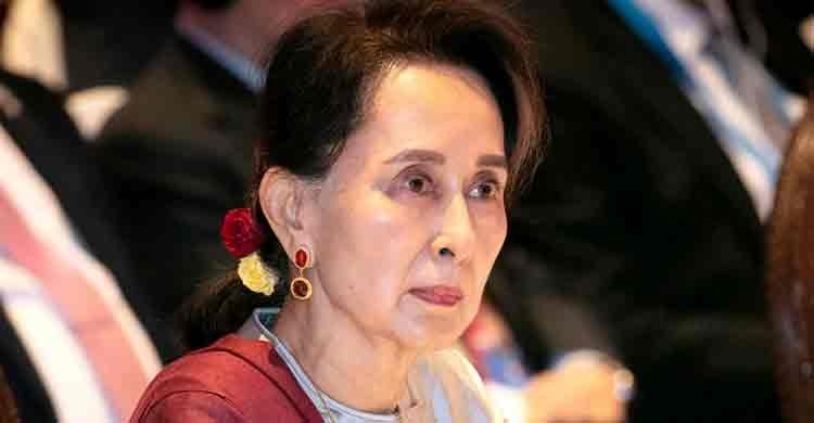 Myanmar junta dissolves Suu Kyi's party, much of opposition