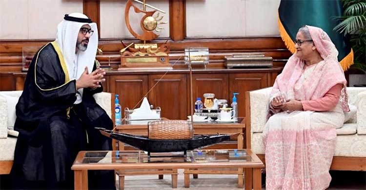 UAE envoy assures PM of continued cooperation over sea port, infrastructure