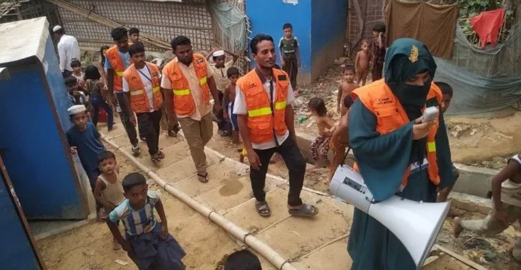 ঘূর্ণিঝড় মোখা: রেড ক্রিসেন্টের সাড়ে ৪ হাজার স্বেচ্ছাসেবক প্রস্তুত