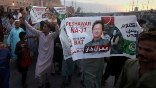 Pakistan on edge as court decides whether ex-PM Imran Khan goes free or is rearrested