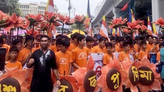 বুদ্ধপূর্ণিমা উপলক্ষে রাজধানীতে বর্ণাঢ্য শোভাযাত্রা