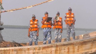 ঘূর্ণিঝড় মোখা মোকাবিলায় প্রস্তুত কোস্টগার্ড