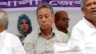 শেখ হাসিনা আওয়ামী লীগকে ধ্বংস করে দিয়েছে: খসরু