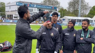 রনি-মৃত্যুঞ্জয়ের অভিষেক, একাদশে চার পেসার বাংলাদেশের