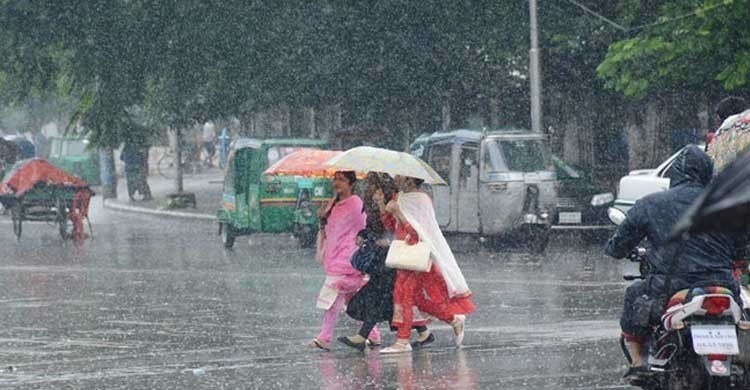 Rains disrupts work day in Dhaka