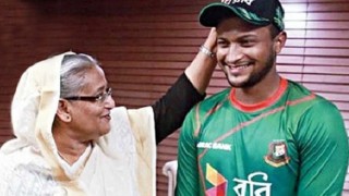 সাকিবের মনোনয় ফরম কেনা নিয়ে যা বলছেন মাগুরার আ. লীগ নেতারা