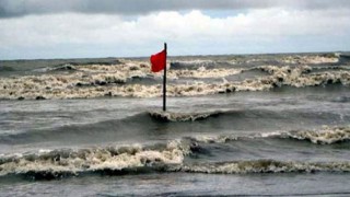 লঘুচাপে উত্তাল সাগর, তিন নম্বর সতর্কসংকেত