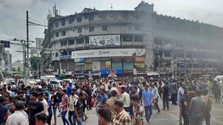 গুলশান শপিং সেন্টার গুঁড়িয়ে দেওয়ার আদেশ বহাল