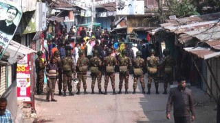 ভোটকেন্দ্র দখল নিতে দুইপক্ষের ধাওয়া-পাল্টা ধাওয়া, আহত ৪