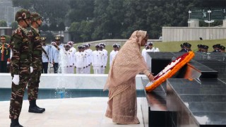 শিখা অনির্বাণে প্রধানমন্ত্রীর শ্রদ্ধা