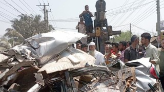 বগুড়ায় সড়ক দুর্ঘটনায় তিনজনের মৃত্যু