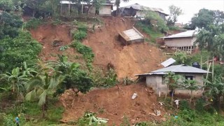 কক্সবাজারে পাহাড় ধসে শিশুসহ দুইজনের মৃত্যু