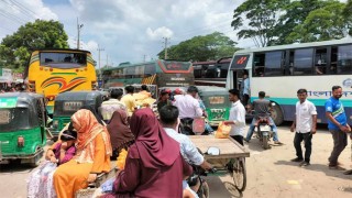 বঙ্গবন্ধু সেতু-ভূঞাপুর-এলেঙ্গা সড়কের ২৯ কিলোমিটার পথেও দুর্ভোগ