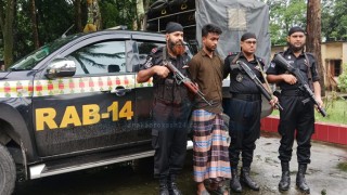 কুড়িগ্রামে আলোচিত গৃহবধূ ধর্ষণের ঘটনায় সোলায়মানকে গ্রেপ্তার করেছে র‌্যাব