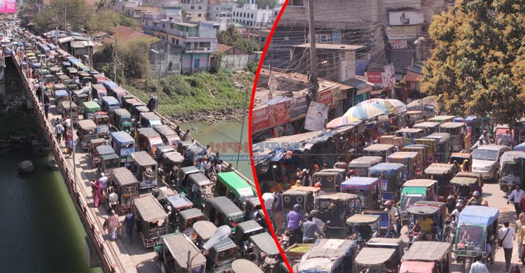 ঘণ্টার পর ঘণ্টা যানজটে আটকা পড়ে অতিষ্ঠ নওগাঁবাসী!