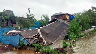 রেমালে বিধ্বস্ত পৌনে ২ লাখ ঘরবাড়ি, ১৬ জনের প্রাণহানি