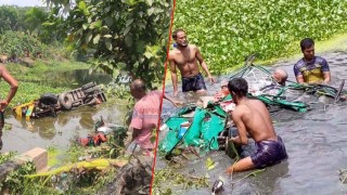 নোয়াখালীতে ট্রাক-সিএনজি সংঘর্ষ, সেনা সদস্যসহ নিহত ৪