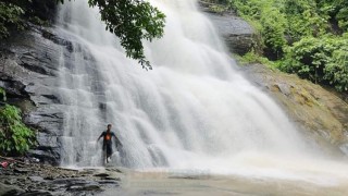 চট্টগ্রামের মিরসরাইয়ে ঝরনায় ডুবে দুই পর্যটকের মৃত্যু