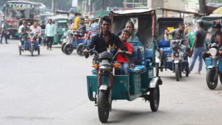 চট্টগ্রামের প্রধান সড়কে টমটম-ব্যাটারিচালিত রিকশা নিষিদ্ধ ঘোষণা