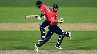 England roar back to beat New Zealand and revive World Cup hopes