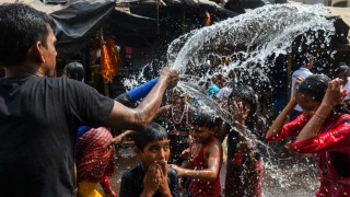 ঢাকায় সর্বোচ্চ তাপমাত্রা রেকর্ড ৪০ দশমিক ৪ ডিগ্রি