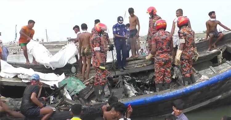 কক্সবাজারে ট্রলার থেকে উদ্ধার ১০ মরদেহের পরিচয় জানা গেছে