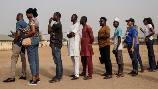 Voting starts in Nigeria's presidential election